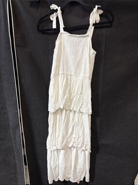 Jessica Simpson White Tiered Eyelet Maxi Dress with Tie Straps